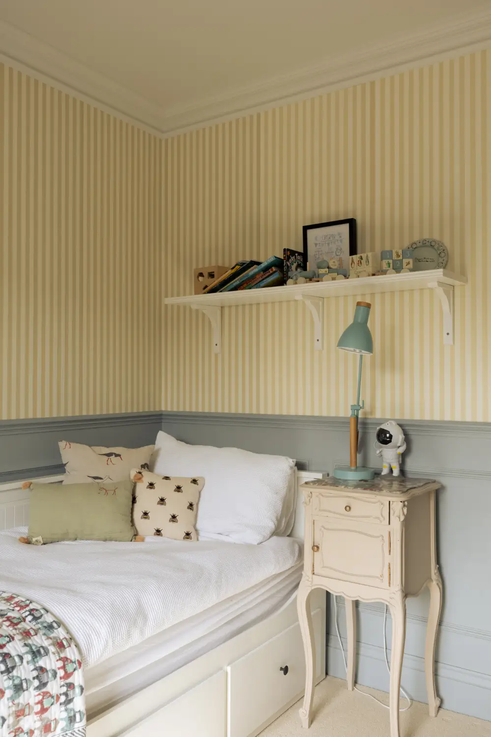 Blue Bespoke Joinery and a Light Pink Kitchen in a Reimagined Victorian Home 35 renovated-victorian-house-light-pink-kitchen-loft-extension-nordroom