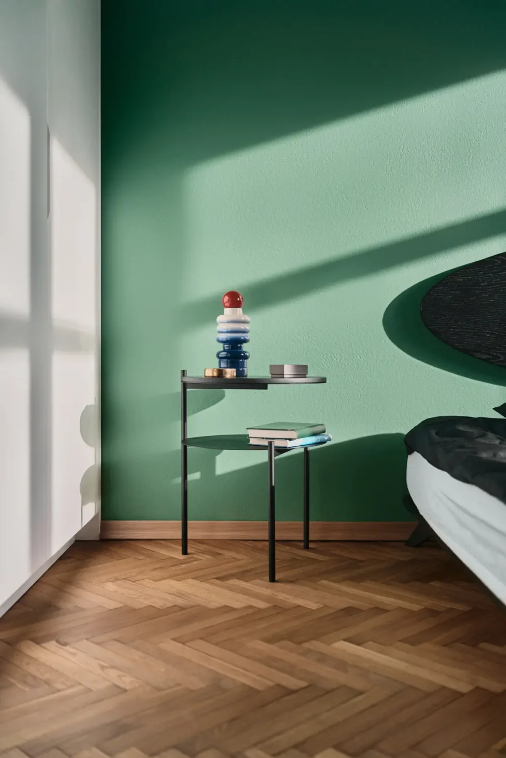 A Blue Kitchen Anchors the Renovation of a Historic Warsaw Apartment 10 renovated-warsaw-apartment-unicreations-nordroom