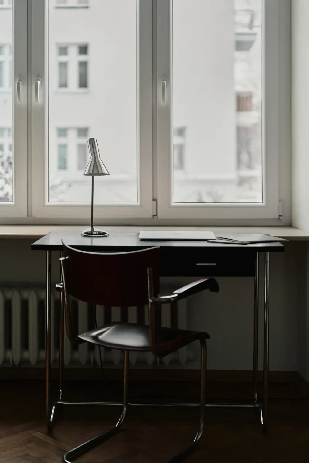 A Blue Kitchen Anchors the Renovation of a Historic Warsaw Apartment 12 renovated-warsaw-apartment-unicreations-nordroom