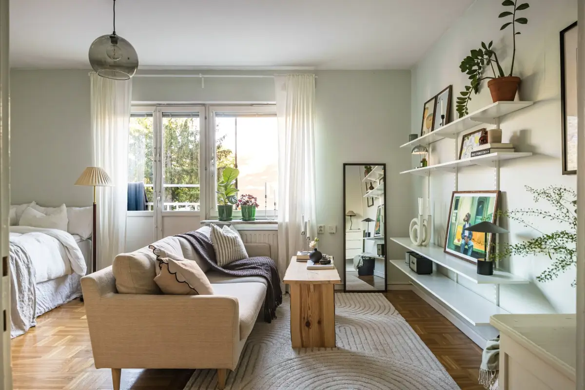 Studio Apartment Layout Ideas: Living Small is Looking Good 19 studio-apartmentp-parquet-floor-sofa-room-divider-nordroom