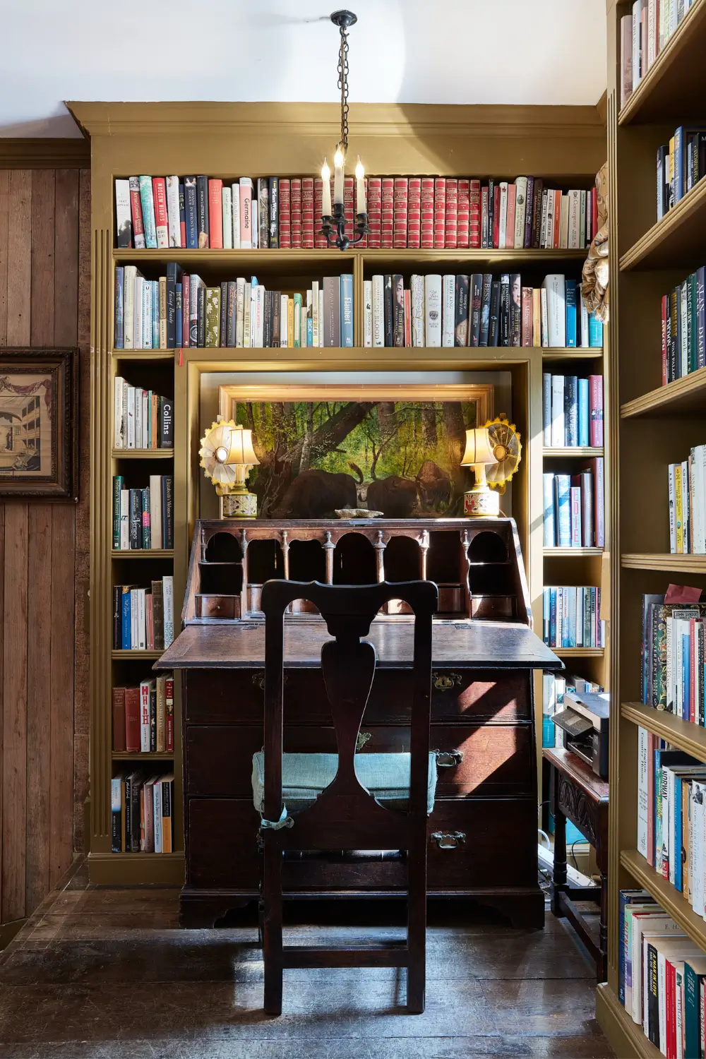 Rich Interiors and Historic Character in a Kensington Townhouse 5 antique-interiors-period-character-london-townhouse
