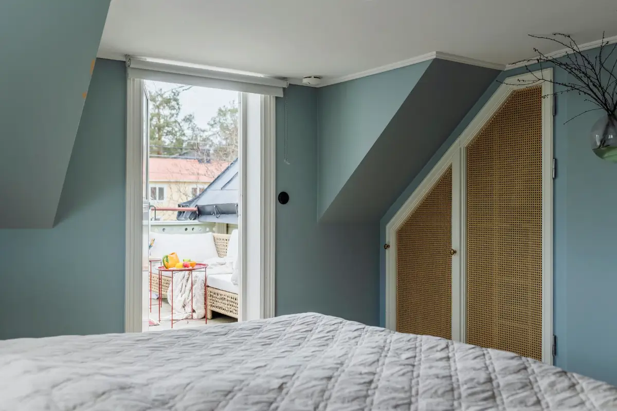 A Characteristic Swedish Family Home with a Tower Room 26 charming-swedish-family-home-tower-room-nordroom