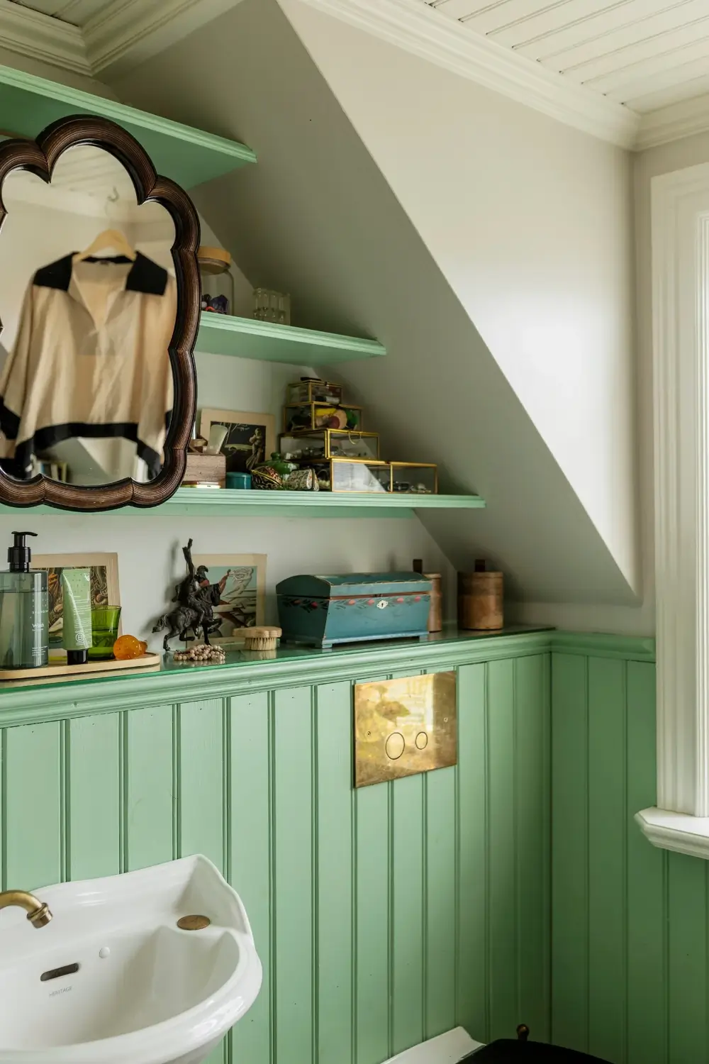 A Characteristic Swedish Family Home with a Tower Room 36 charming-swedish-family-home-tower-room-nordroom