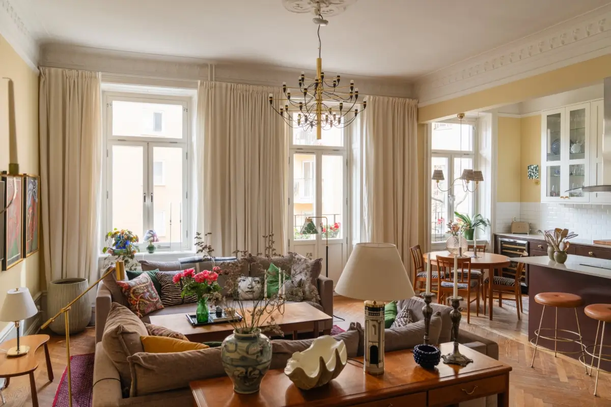 classic-turn-of-the-century-apartment-stockholm-nordroom