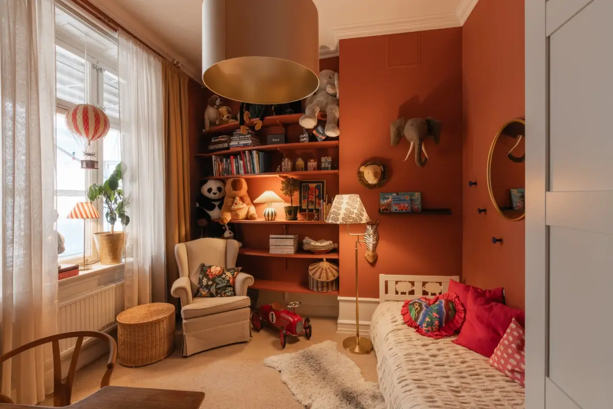 A Warm Color Scheme in a Classic Turn-of-the-Century Apartment 28 classic-turn-of-the-century-apartment-stockholm-nordroom