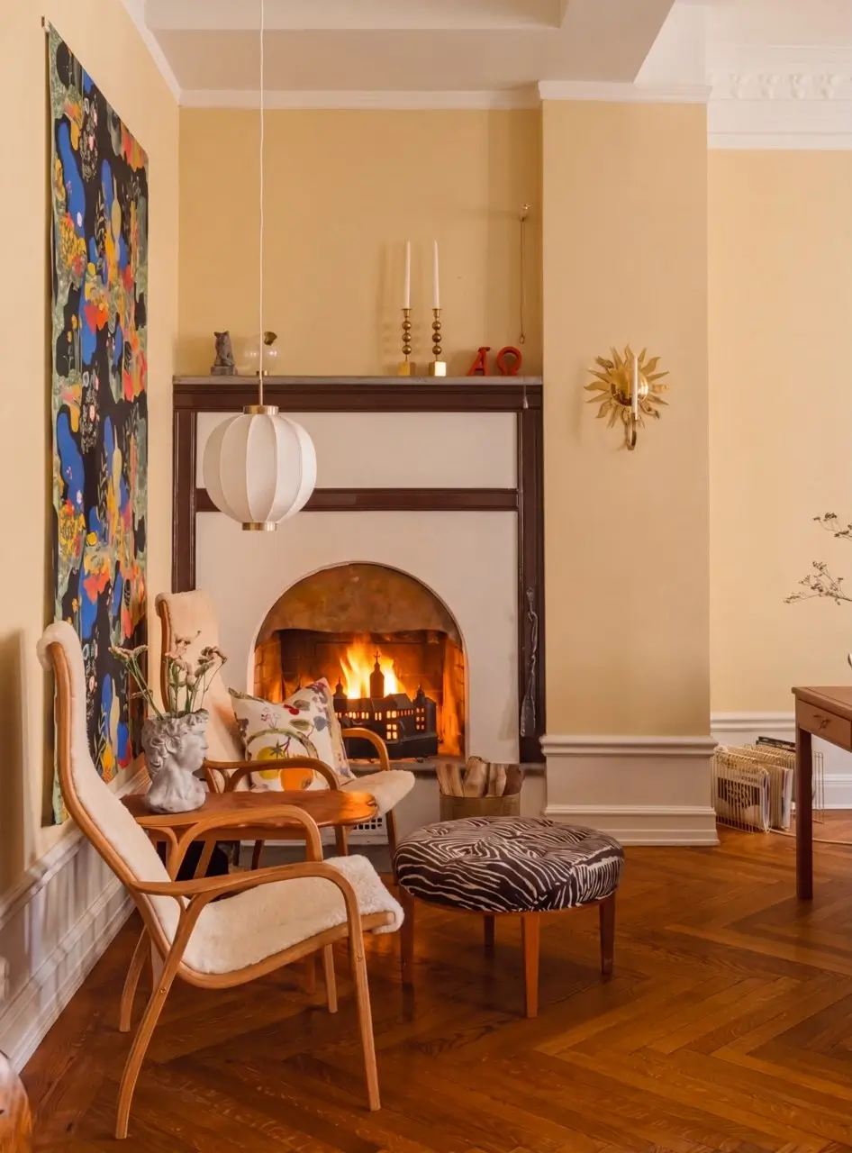 A Warm Color Scheme in a Classic Turn-of-the-Century Apartment 4 classic-turn-of-the-century-apartment-stockholm-nordroom