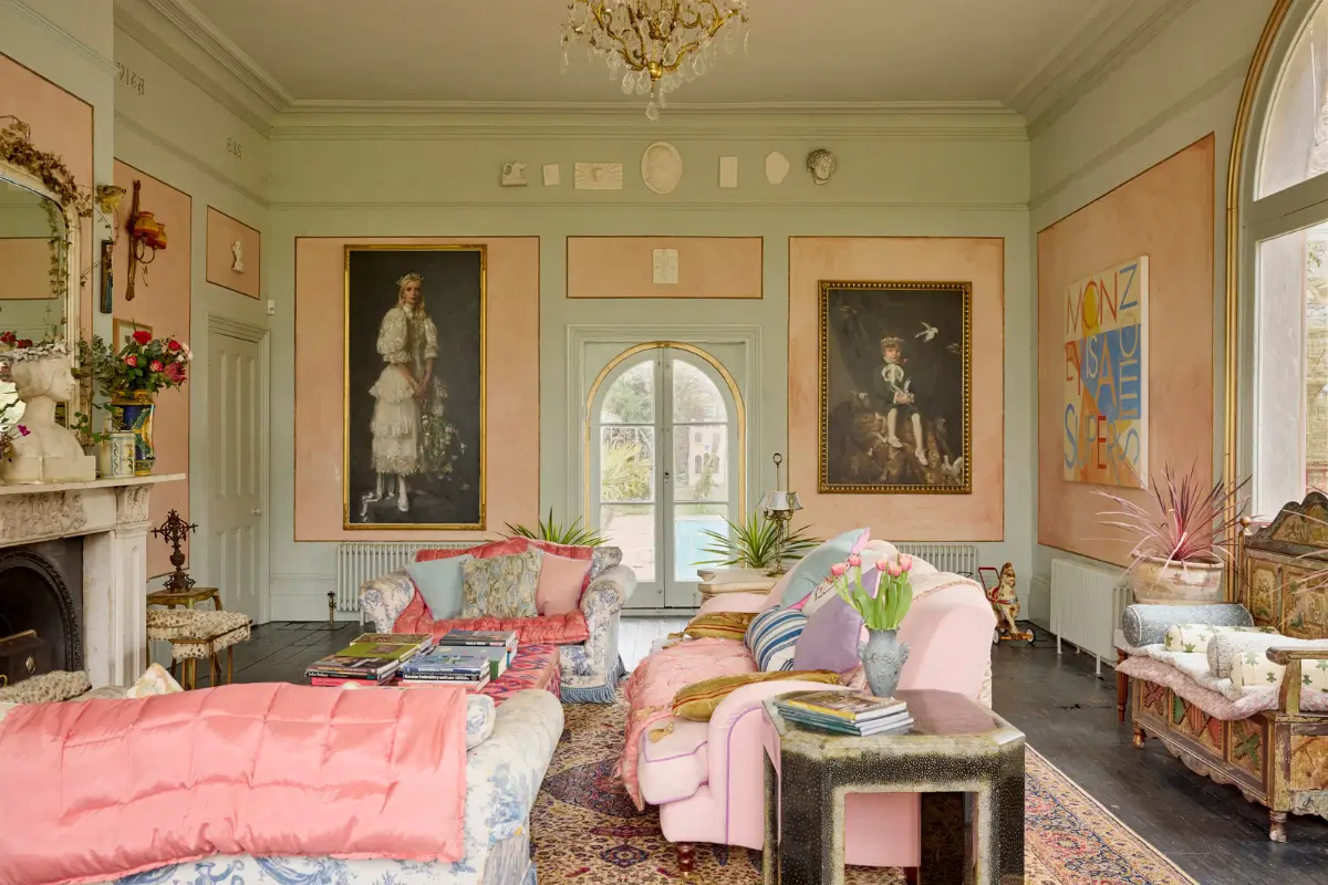 Playful and Colorful Interiors in a Grand Georgian House in the English Countryside 7 colorful-eclectic-art-filled-manor-house-england
