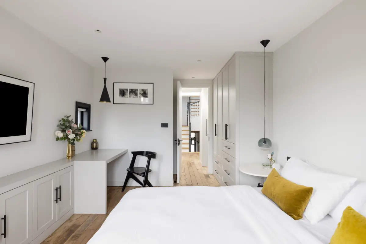 A Victorian House with a Grand Contemporary Extended Living Space 16 extended-victorian-family-home-queens-park