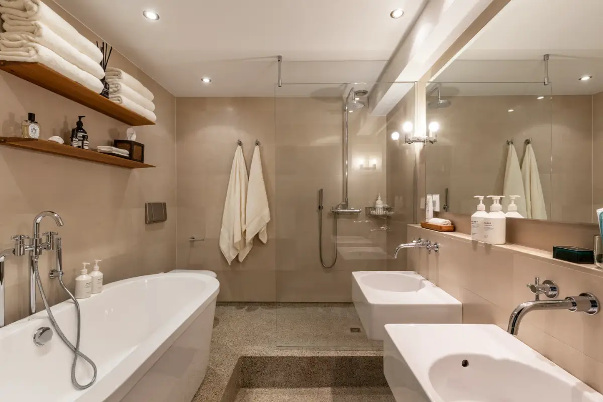 A Luxurious Amsterdam Duplex Apartment with Soaring Ceilings and a Private Garden 35 grand-amsterdam-duplex-apartment-small-garden