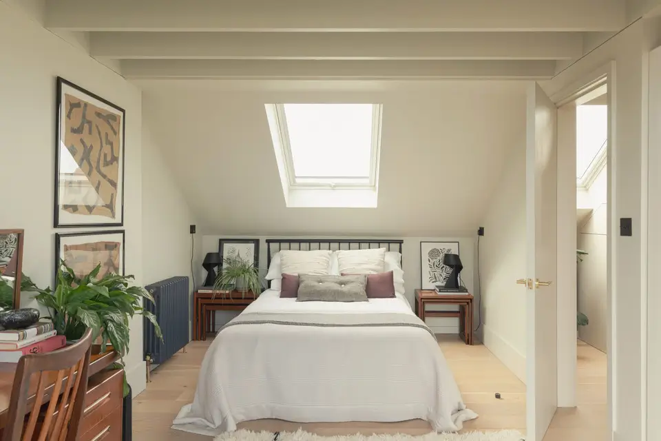 Exposed Beams and Brickwork in an Extended London Period House 28 renovated-extended-victorian-house-london
