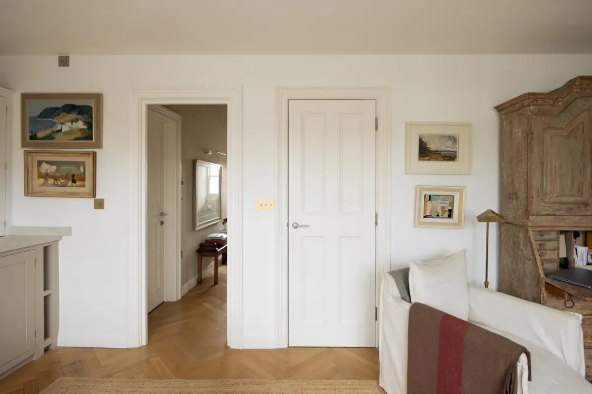 A Serene London Attic Apartment with a Roof Terrace 16 serene-attic-london-apartment-terrace-nordroom
