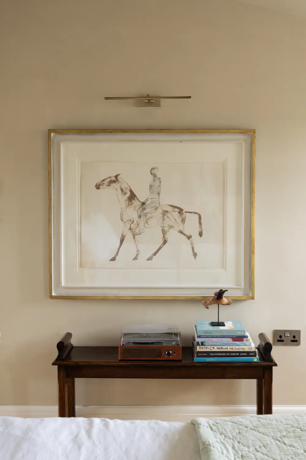 A Serene London Attic Apartment with a Roof Terrace 23 serene-attic-london-apartment-terrace-nordroom