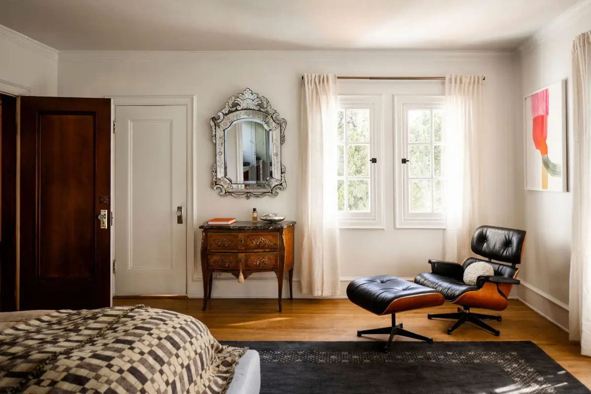 A Grand Entry Foyer with a Painted Ceiling in a Mediterranean-Style LA Home 20 1920s-Mediterranean Revival-villa-los-angeles
