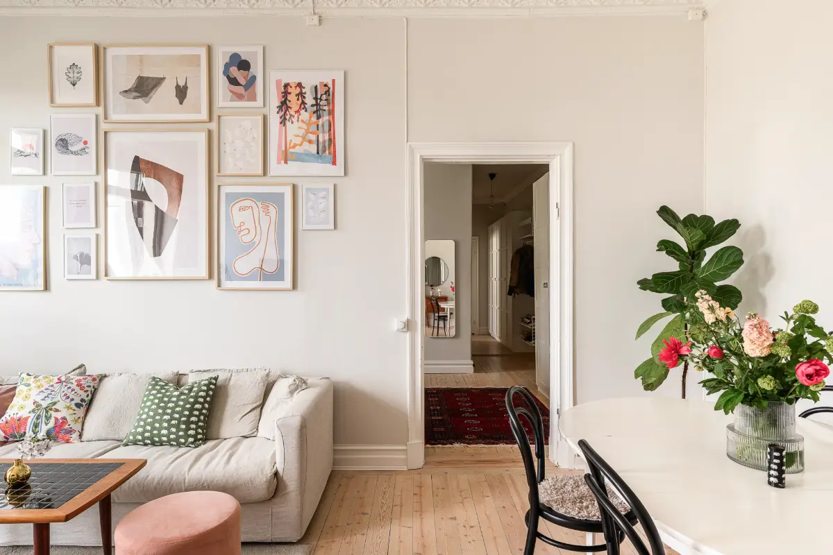 Natural Light and Classic Elements in a One-Bedroom Swedish Apartment 15 bright-1890s-scandinavian-apartment-nordroom