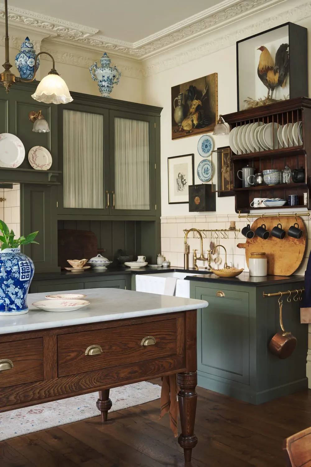 deVOL Cabinetry in a Layered and Characterful Victorian Home 9 classic-english-kitchen-devol-nordroom