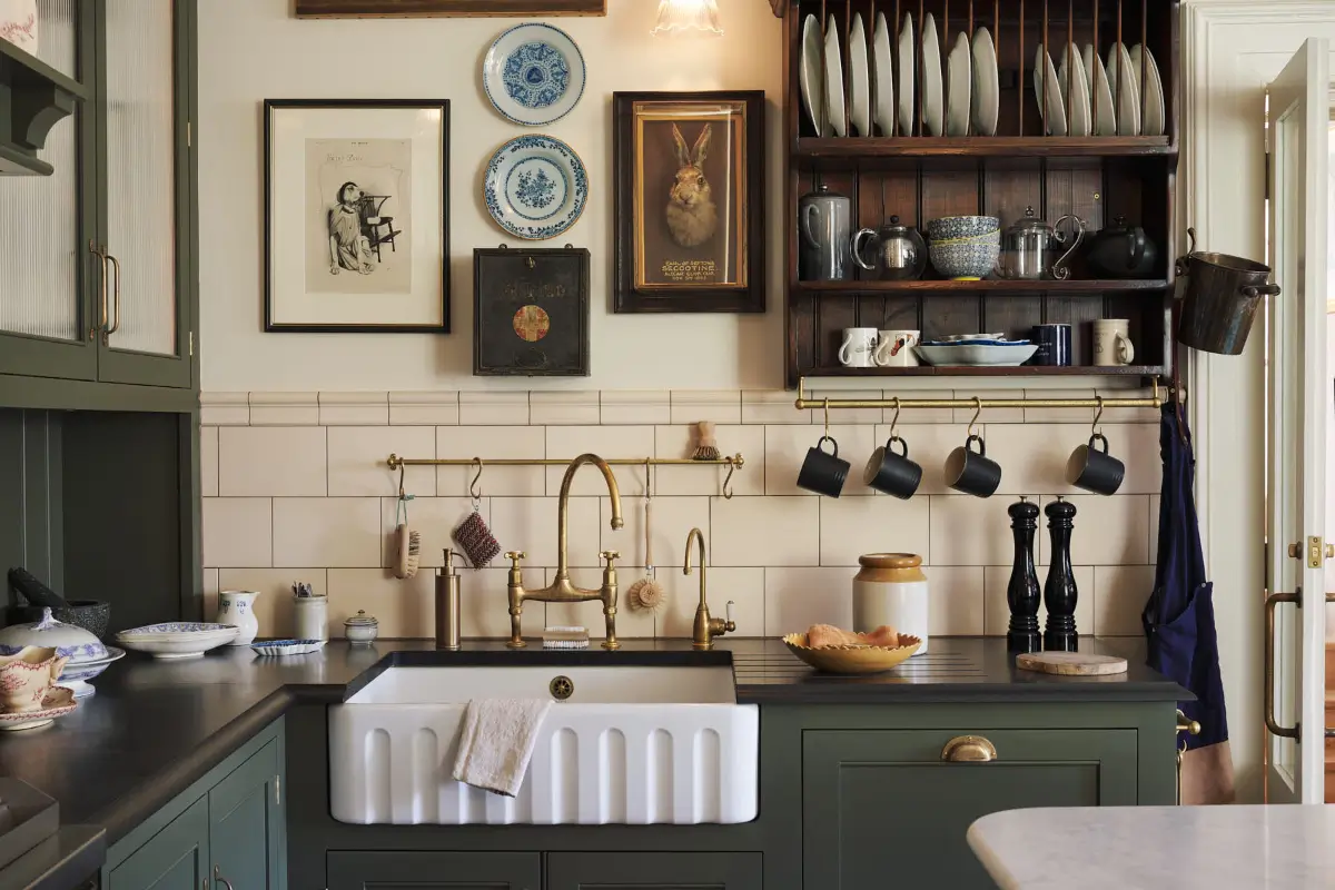 deVOL Cabinetry in a Layered and Characterful Victorian Home 3 classic-english-kitchen-devol-nordroom