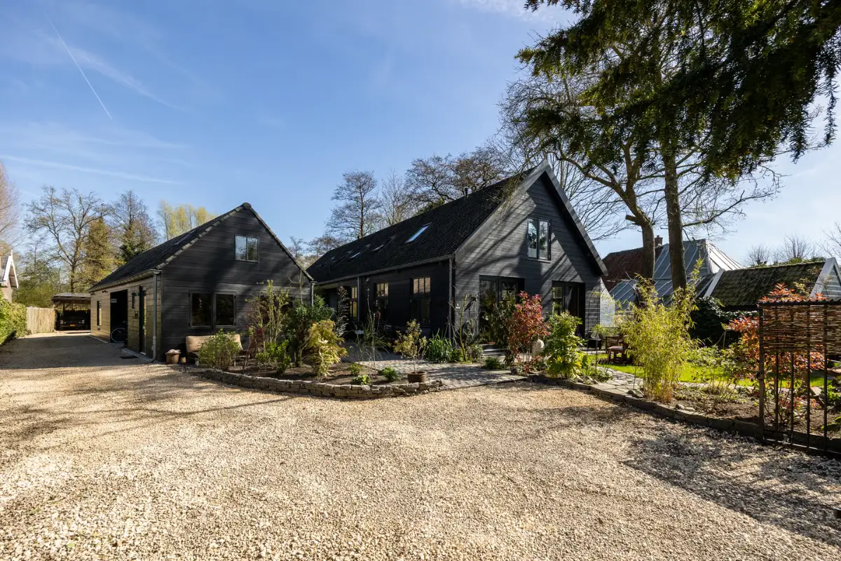A Colorful, Bohemian Home in a Former Military Barracks near Utrecht 1 colorful-bohemian-interiors-converted-military-barracks-netherlands-nordroom