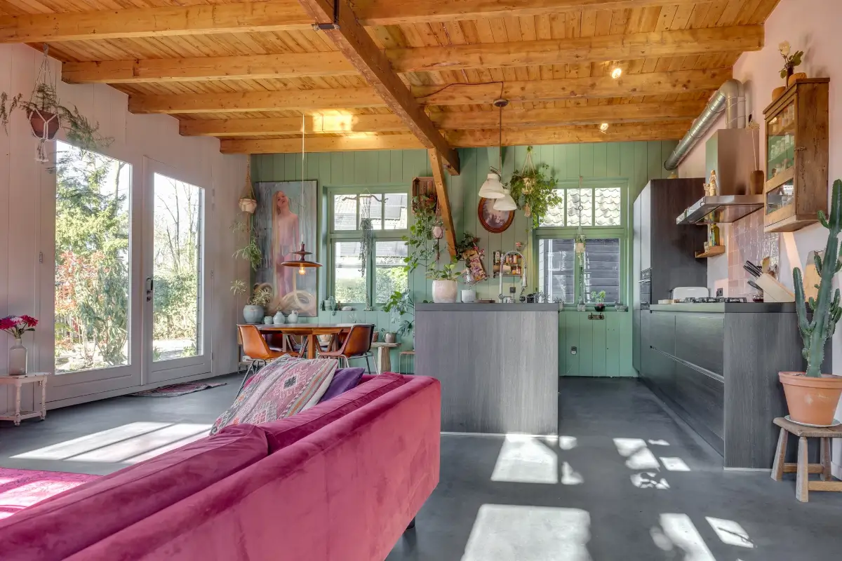 A Colorful, Bohemian Home in a Former Military Barracks near Utrecht 9 colorful-bohemian-interiors-converted-military-barracks-netherlands-nordroom