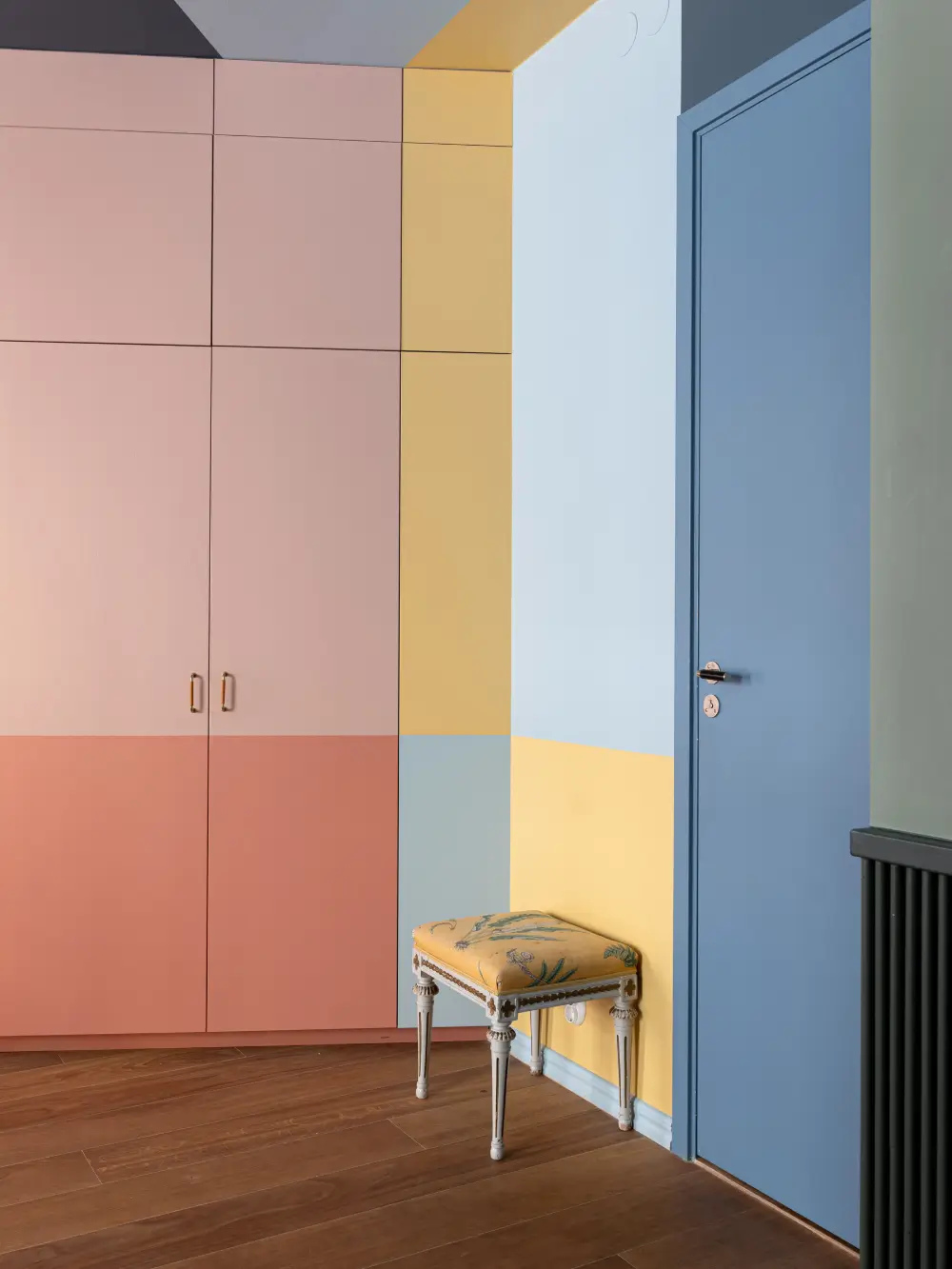 Striped Ceilings and Color-Blocking Walls in a Stockholm Apartment 7 colorful-ground-floor-apartment-private-terrace-stockholm-nordroom