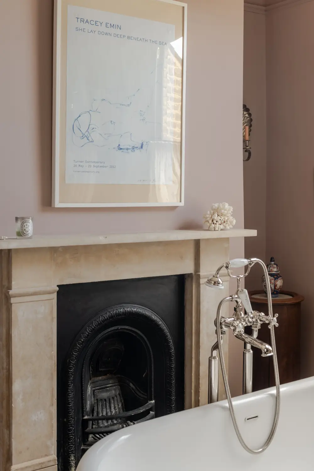 A Light Palette and Restored Elements in a Double-Fronted Victorian House 23 double-fronted-victorian-house-east-london-nordroom