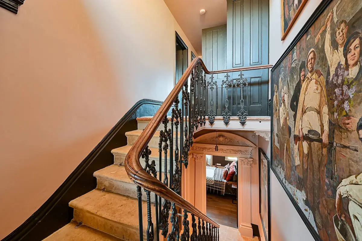 This West-London Period House Doesn't Shy Away from Dark Colors and It's Magnificent 23 dramatic-interiors-period-features-london-historic-home-nordroom