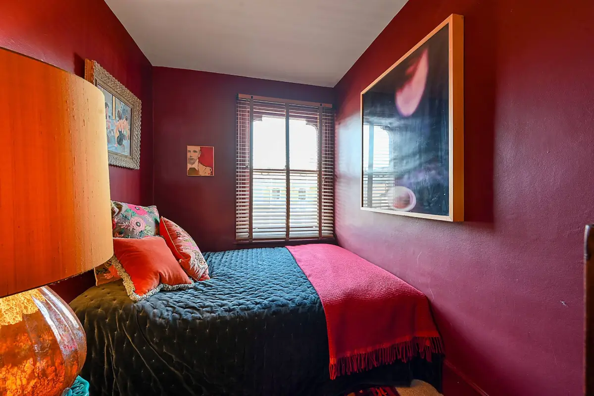 This West-London Period House Doesn't Shy Away from Dark Colors and It's Magnificent 25 dramatic-interiors-period-features-london-historic-home-nordroom