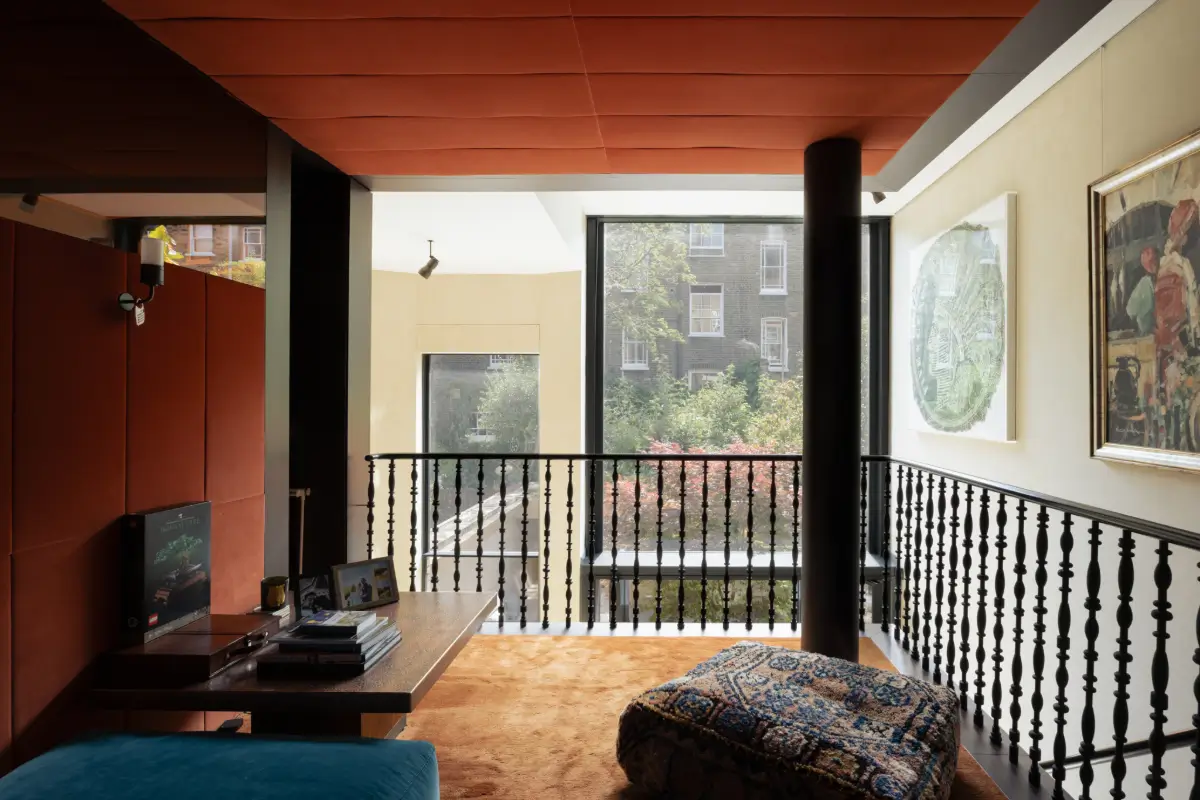 Grand Spaces Featuring Lush Velvet in a Reimagined Victorian Townhouse 5 islington-victorian-townhouse-modern-double-height-extension-nordroom