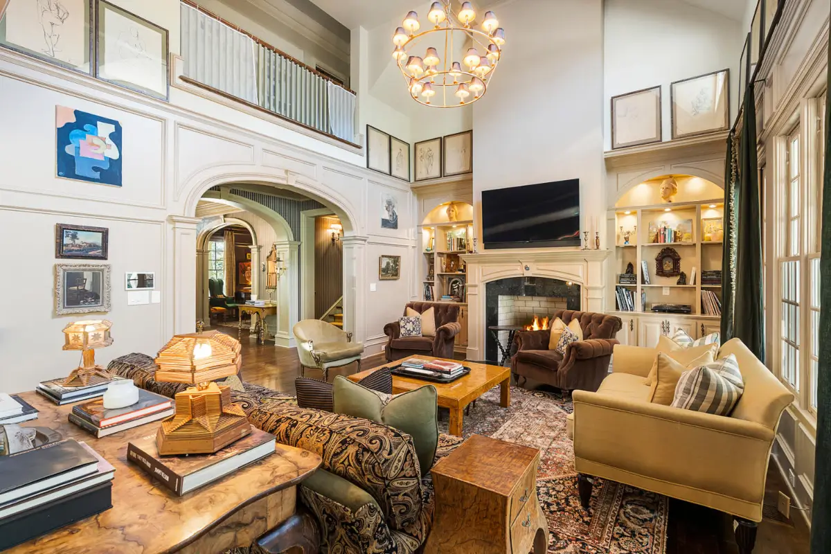 Josh Brolin's Storybook Georgia Estate with Interiors by Pierce & Ward is For Sale 17 josh-brolin-georgia-home-pierce-and-ward-interiors-nordroom