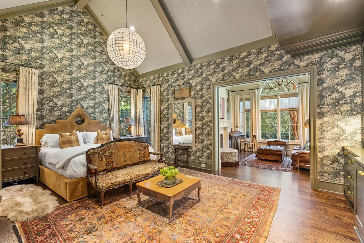 Josh Brolin's Storybook Georgia Estate with Interiors by Pierce & Ward is For Sale 21 josh-brolin-georgia-home-pierce-and-ward-interiors-nordroom