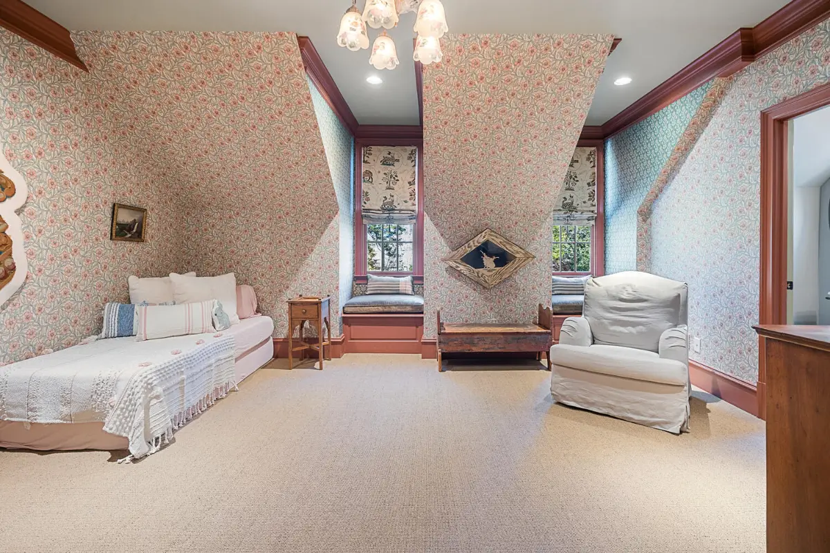 Josh Brolin's Storybook Georgia Estate with Interiors by Pierce & Ward is For Sale 30 josh-brolin-georgia-home-pierce-and-ward-interiors-nordroom