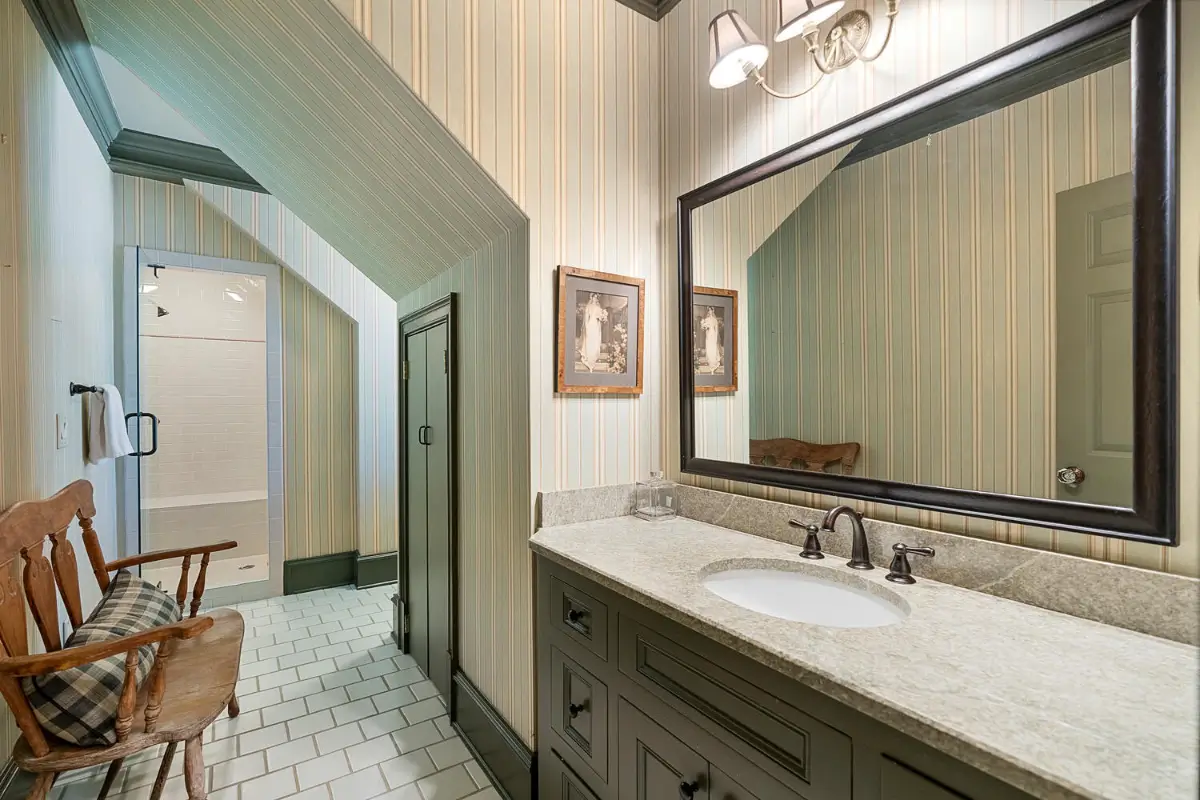 Josh Brolin's Storybook Georgia Estate with Interiors by Pierce & Ward is For Sale 35 josh-brolin-georgia-home-pierce-and-ward-interiors-nordroom