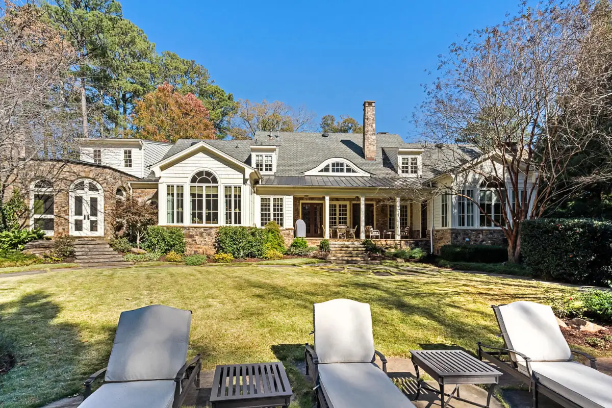Josh Brolin's Storybook Georgia Estate with Interiors by Pierce & Ward is For Sale 37 josh-brolin-georgia-home-pierce-and-ward-interiors-nordroom