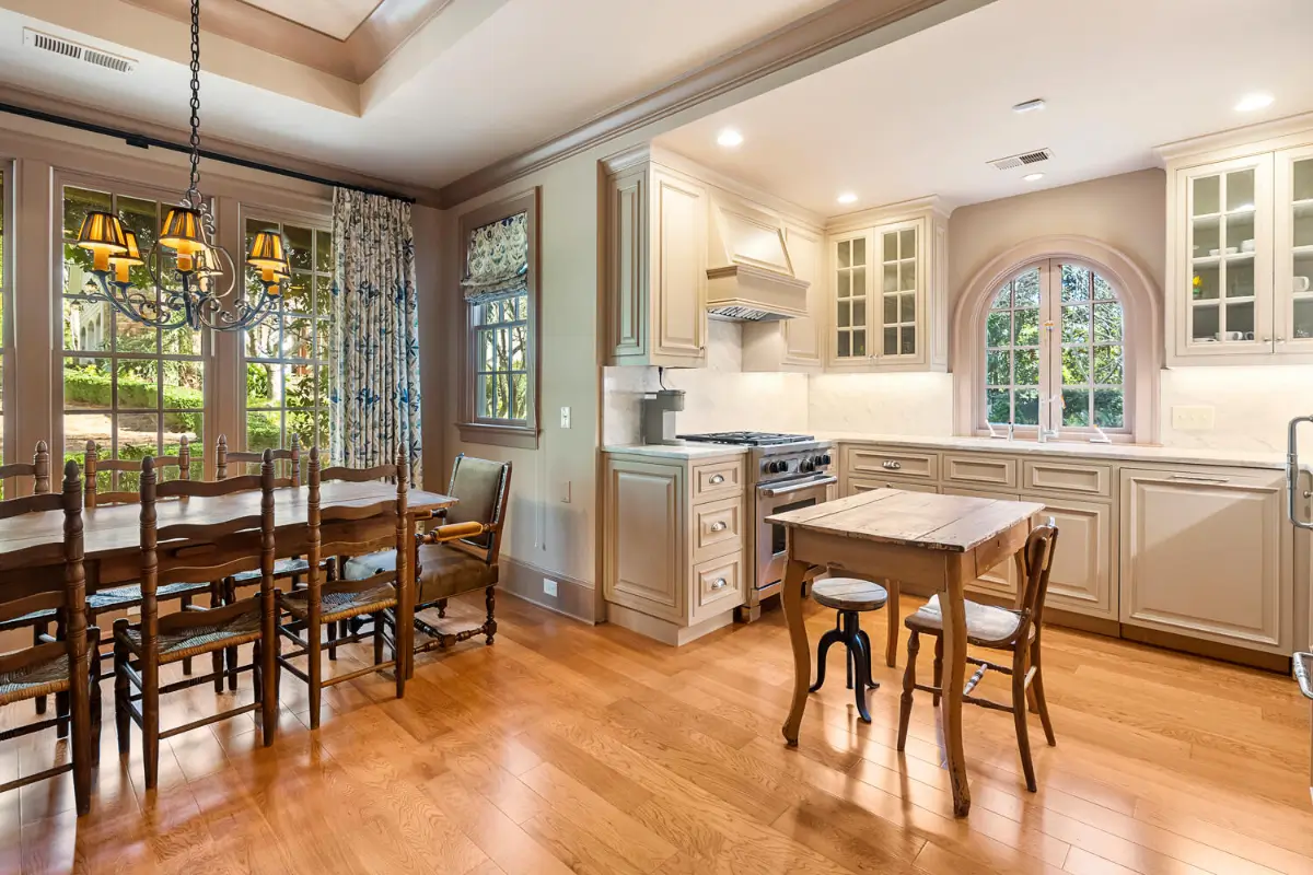 Josh Brolin's Storybook Georgia Estate with Interiors by Pierce & Ward is For Sale 47 josh-brolin-georgia-home-pierce-and-ward-interiors-nordroom