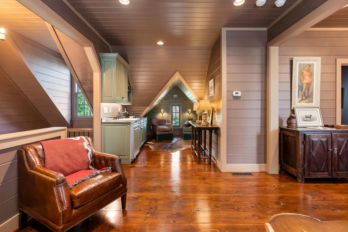 Josh Brolin's Storybook Georgia Estate with Interiors by Pierce & Ward is For Sale 50 josh-brolin-georgia-home-pierce-and-ward-interiors-nordroom