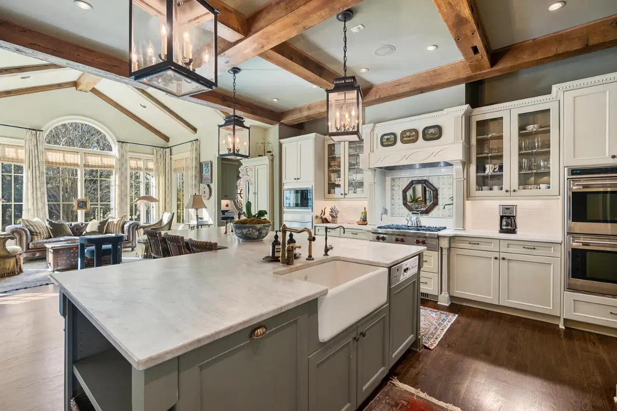 Josh Brolin's Storybook Georgia Estate with Interiors by Pierce & Ward is For Sale 8 josh-brolin-georgia-home-pierce-and-ward-interiors-nordroom