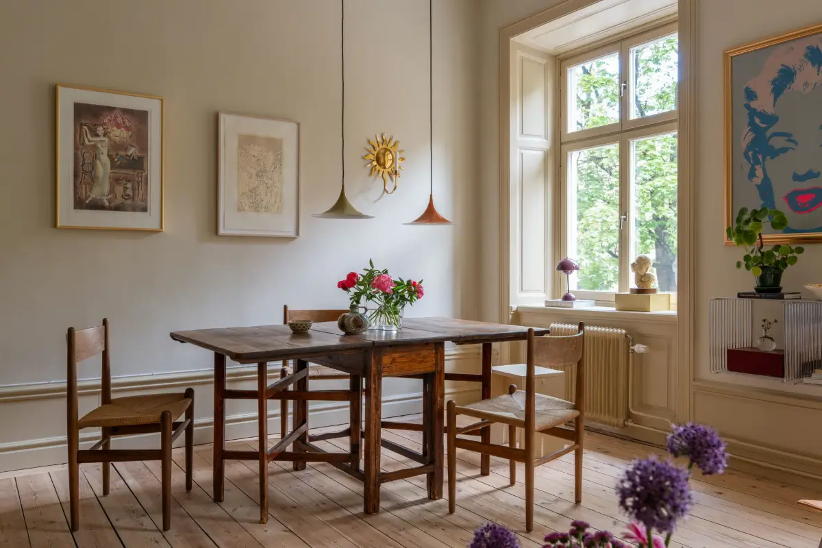 Period Features and Scandinavian Design Furniture in a Serene Stockholm Apartment 2 red-beige-green-tones-19th-century-apartment-stockholm-nordroom