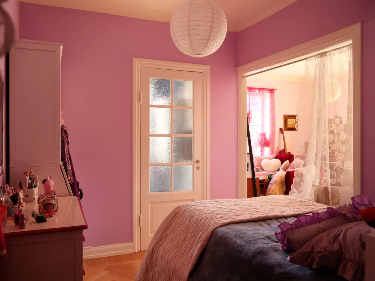 Vintage Decor, Pink Walls, and Period Features in a 1930s Studio Apartment 14 pink-purple-1930s-studio-apartment-stockholm-nordroom