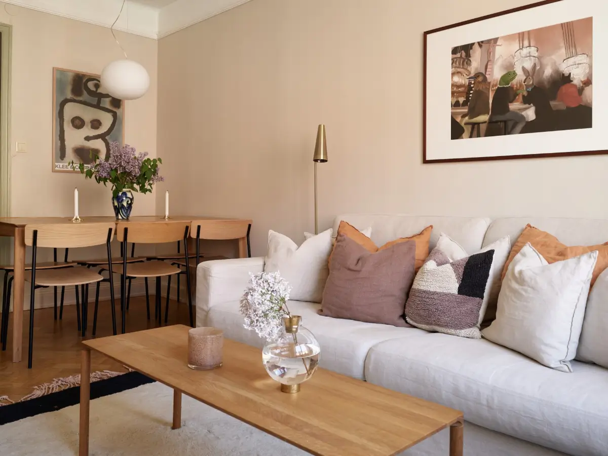 An Oak and Green Kitchen is the Heart of This Stockholm Apartment 8 renovated-stockholm-apartment-central-oak-kitchen-nordroom