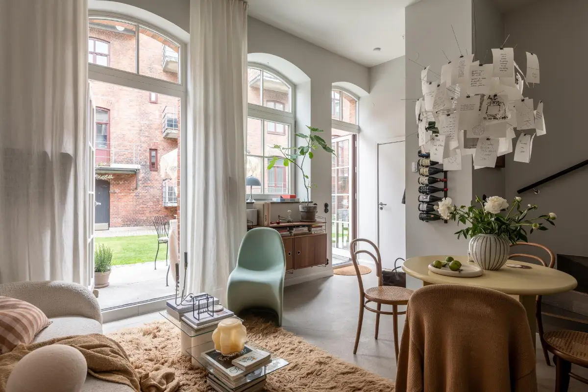 An Industrial Building in a Charming Courtyard is Turned into a Small Townhouse 14 small-loft-19th-century-indstrial-building-gothenburg-nordroom