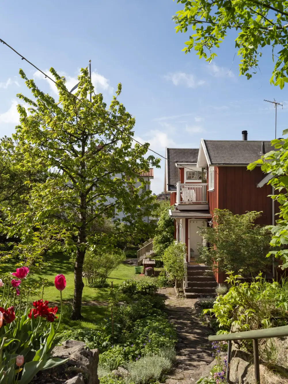 A Characteristic Early 20th-Century Swedish Villa with a Lush Garden 56 turn-of-the-century-villa-lush-garden-nordroom