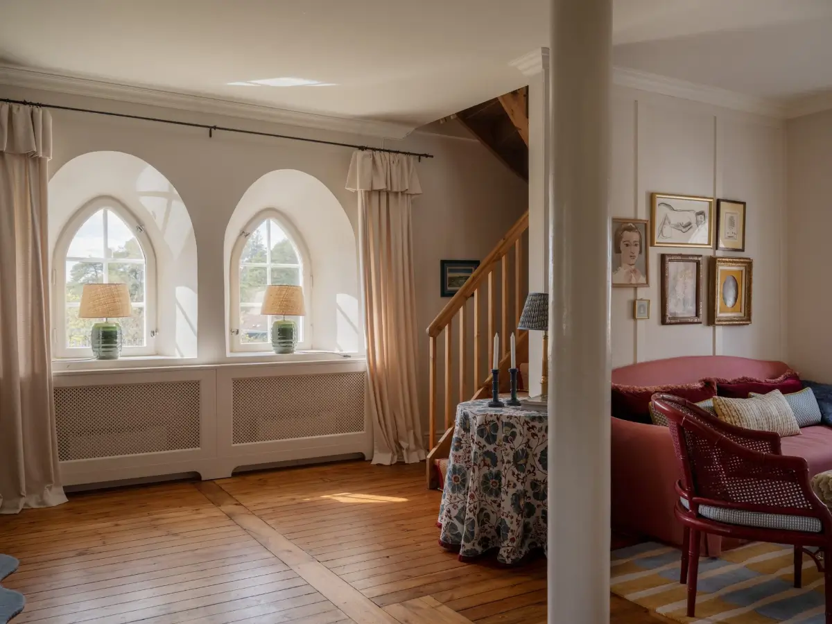 English Cottage-Style Interiors in a Converted Stockholm Water Tower 21 colorful-english-cottage-style-interiors-converted-water-tower-sweden-nordroom