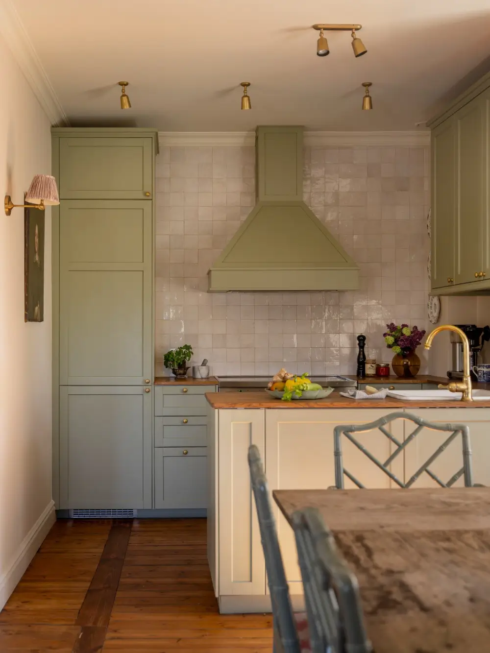English Cottage-Style Interiors in a Converted Stockholm Water Tower 17 colorful-english-cottage-style-interiors-converted-water-tower-sweden-nordroom