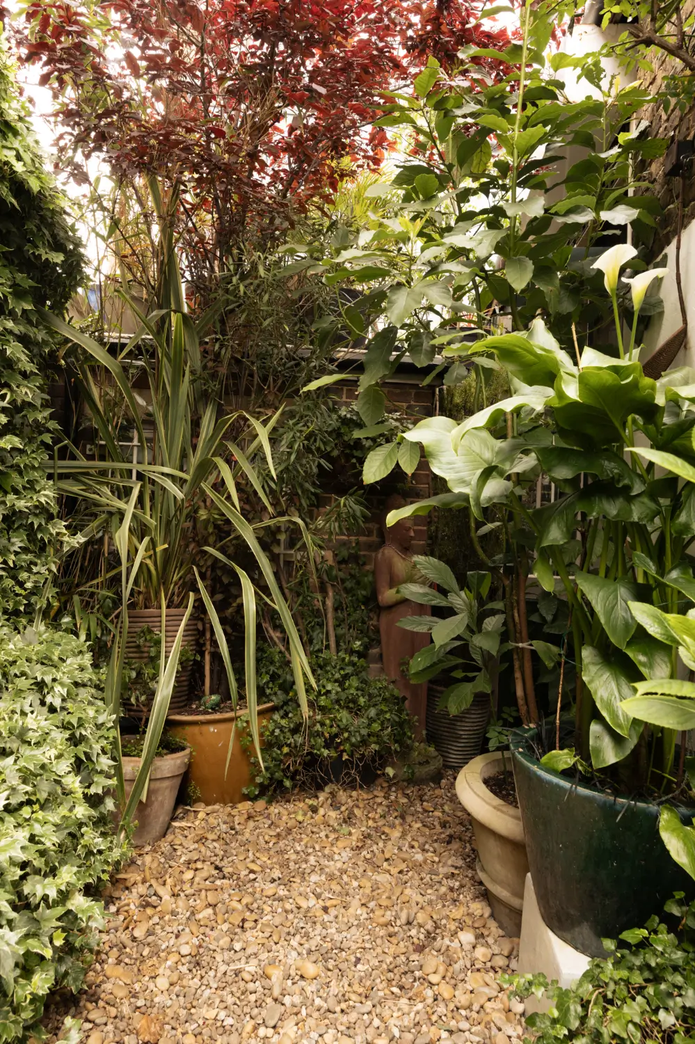 Soaring Ceilings and Eclectic Interiors in a Former Salvation Army Citadel 24 converted-salvation-army-citadel-london-nordroom