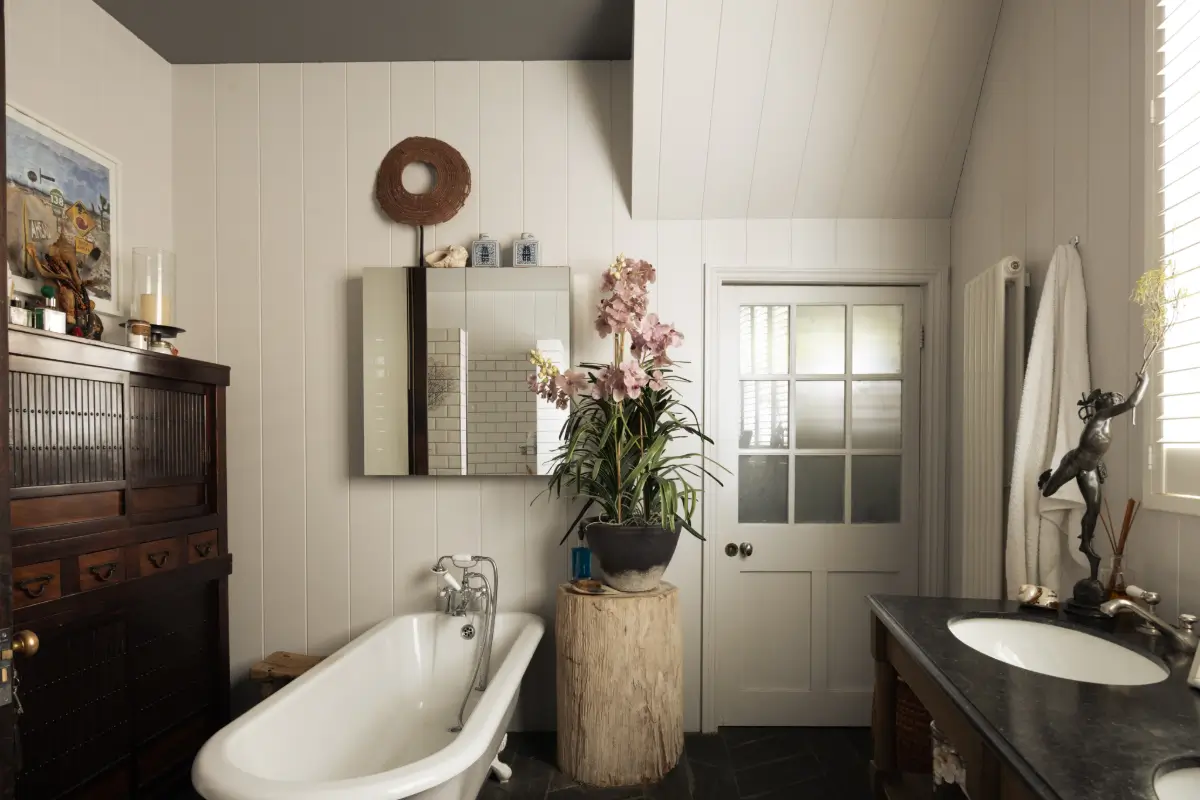 Soaring Ceilings and Eclectic Interiors in a Former Salvation Army Citadel 44 converted-salvation-army-citadel-london-nordroom