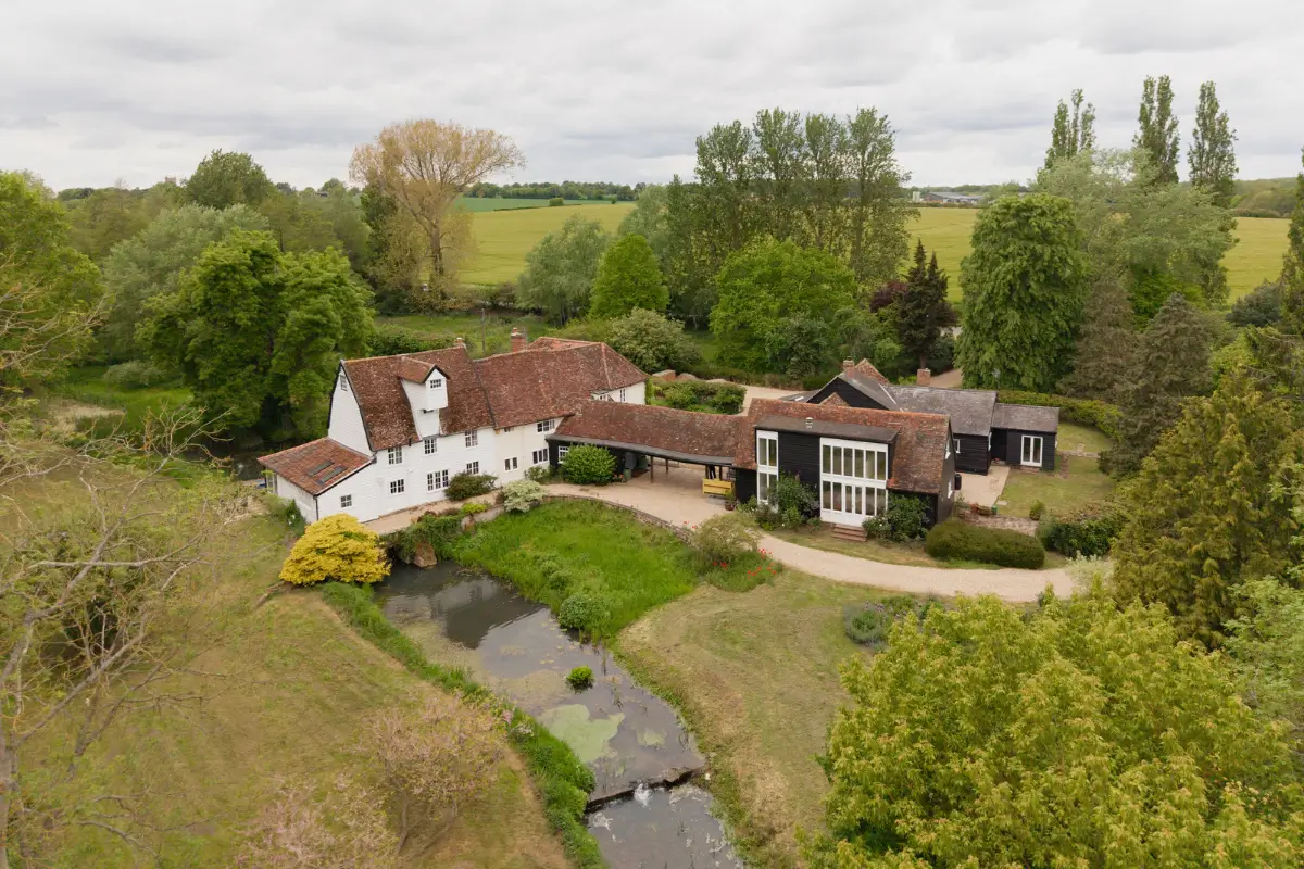 A Historic Suffolk Mill House Surrounded by Meadows and Woodland 40 georgian-country-house-suffolk-17-acres-land-nordroom