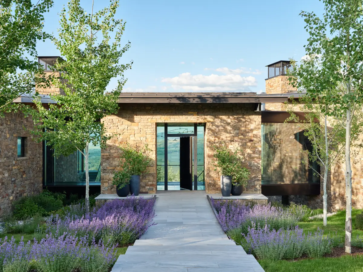 A Mountain Sanctuary Above the Tetons with a Luxurious Officine Gullo Kitchen 58 officine-gullo-wrj-design-wyoming-villa-nordroom
