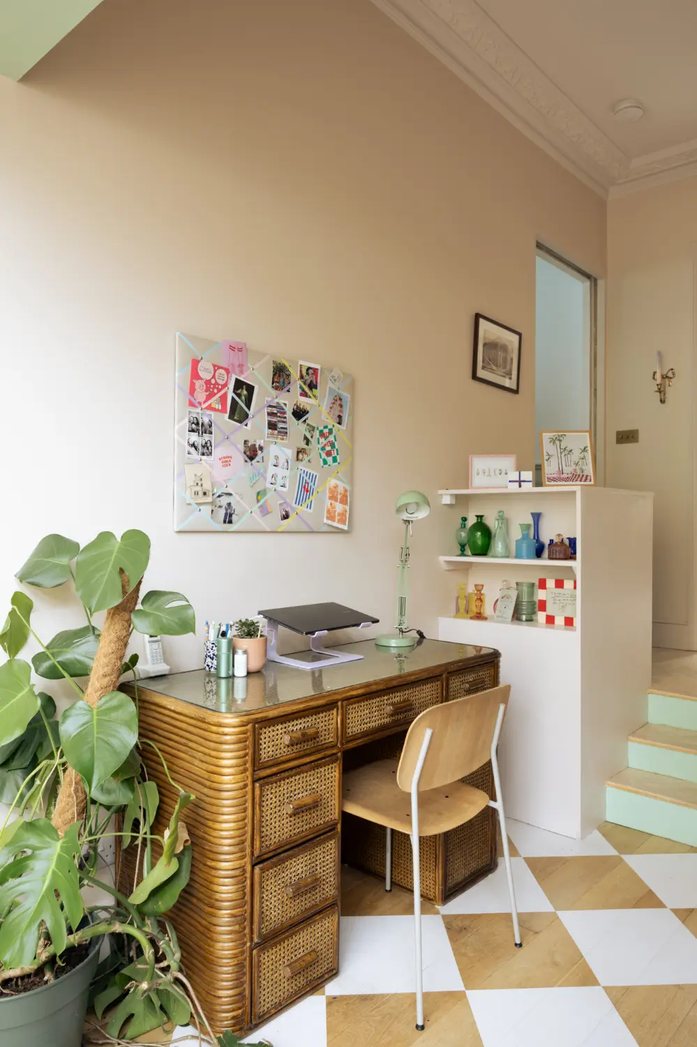 A Pastel-Colored Family Home Brings Playful Design to Kentish Town 14 pastel-colored-interiors-family-home-victorian-house-kentish-town-london-nordroom