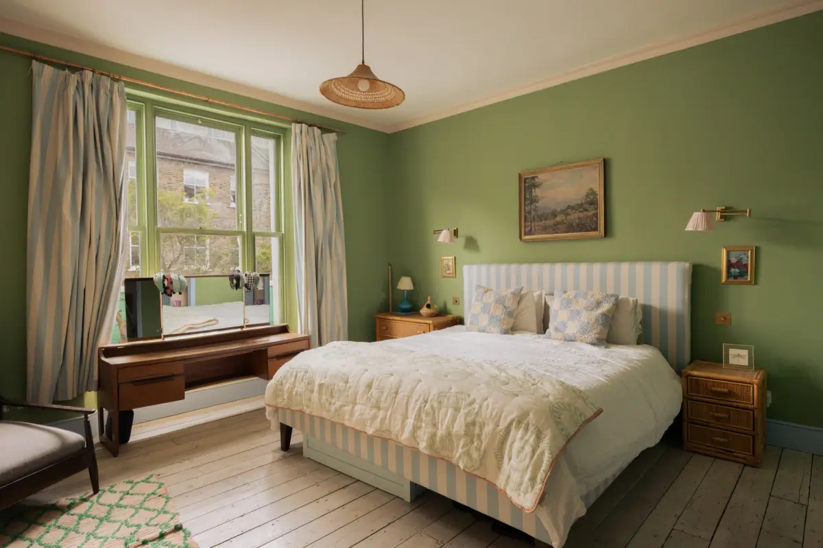 A Pastel-Colored Family Home Brings Playful Design to Kentish Town 26 pastel-colored-interiors-family-home-victorian-house-kentish-town-london-nordroom