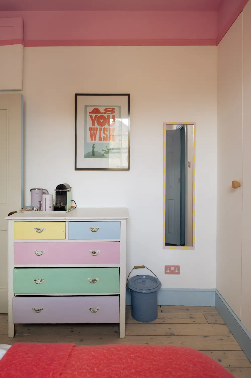 A Pastel-Colored Family Home Brings Playful Design to Kentish Town 32 pastel-colored-interiors-family-home-victorian-house-kentish-town-london-nordroom