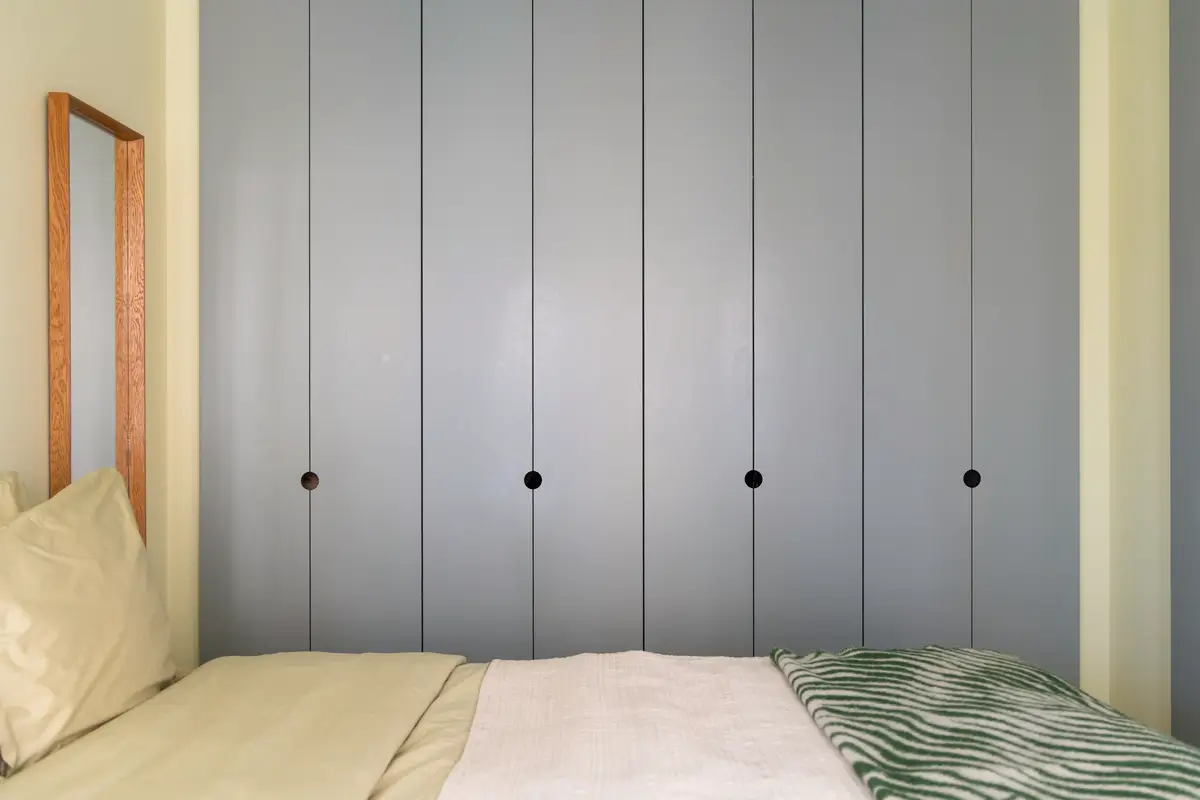 Smart Storage and a Cheerful Color Palette in a Small Stockholm Apartment 14 small-colorful-apartment-stockholm-nordroom